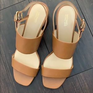 Michael Kors leather sandals size 9.5
